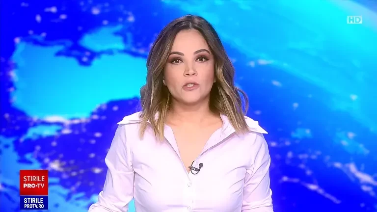 Imagini cu puternic impact emoțional: Momentul în care un bărbat sare cu cuțitul la gâtul unei femei