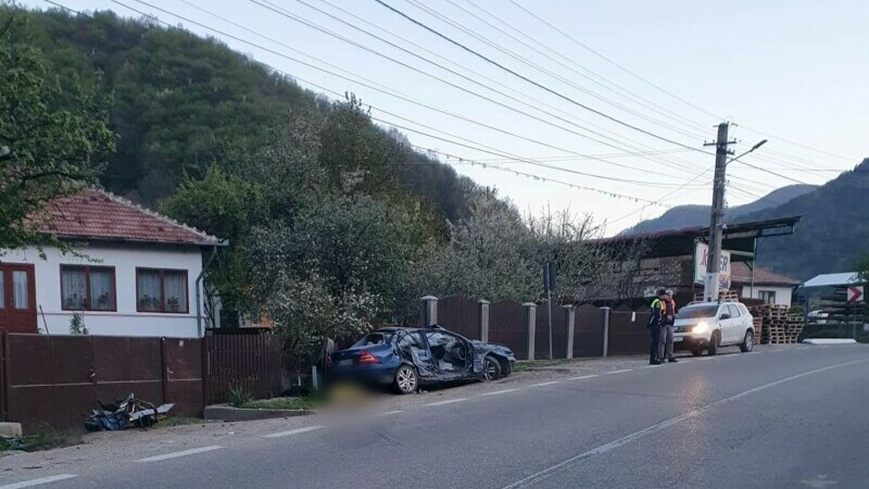 Șoferul băut, care a provocat o tragedie pe DN10, este polițist. Individul a ucis un bărbat care se afla în mașina lui