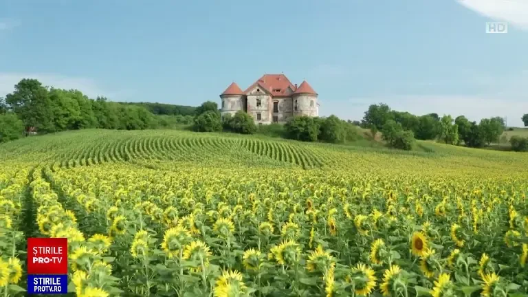 Judeţul din România cu cele mai multe castele are de acum un tur organizat. Traseul complet