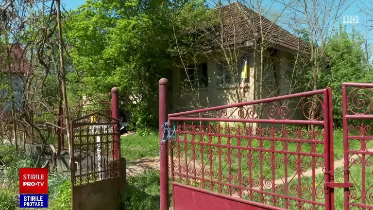 Tânără sechestrată de propriul tată, în Maramureș: Avea răni necrozate și fecale pe corp