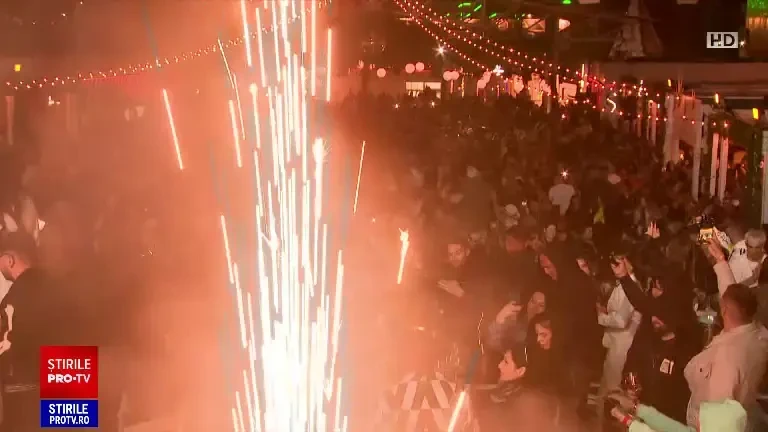 Cât au cheltuit românii în cele trei zile de minivacanță. „România este perfectă. Nu am ținut cont cât am cheltuit”