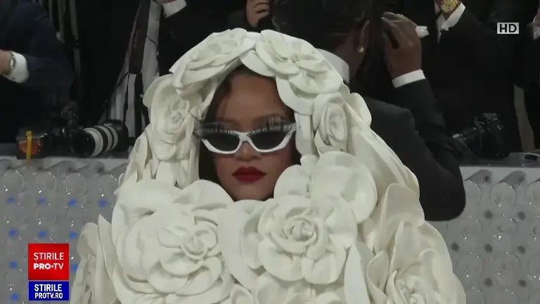 Kendall Jenner, apariție îndrăzneață la petrecerea de după Met Gala. Vedeta a purtat o ținută transparentă | GALERIE FOTO