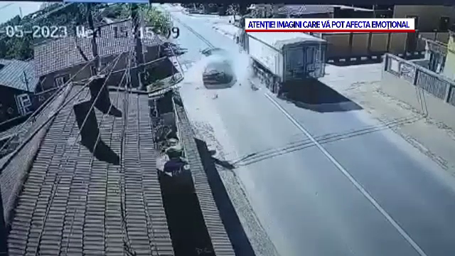 Accident grav, surprins de camere în Constanța. Doi morți după o serie de manevre ilegale. VIDEO