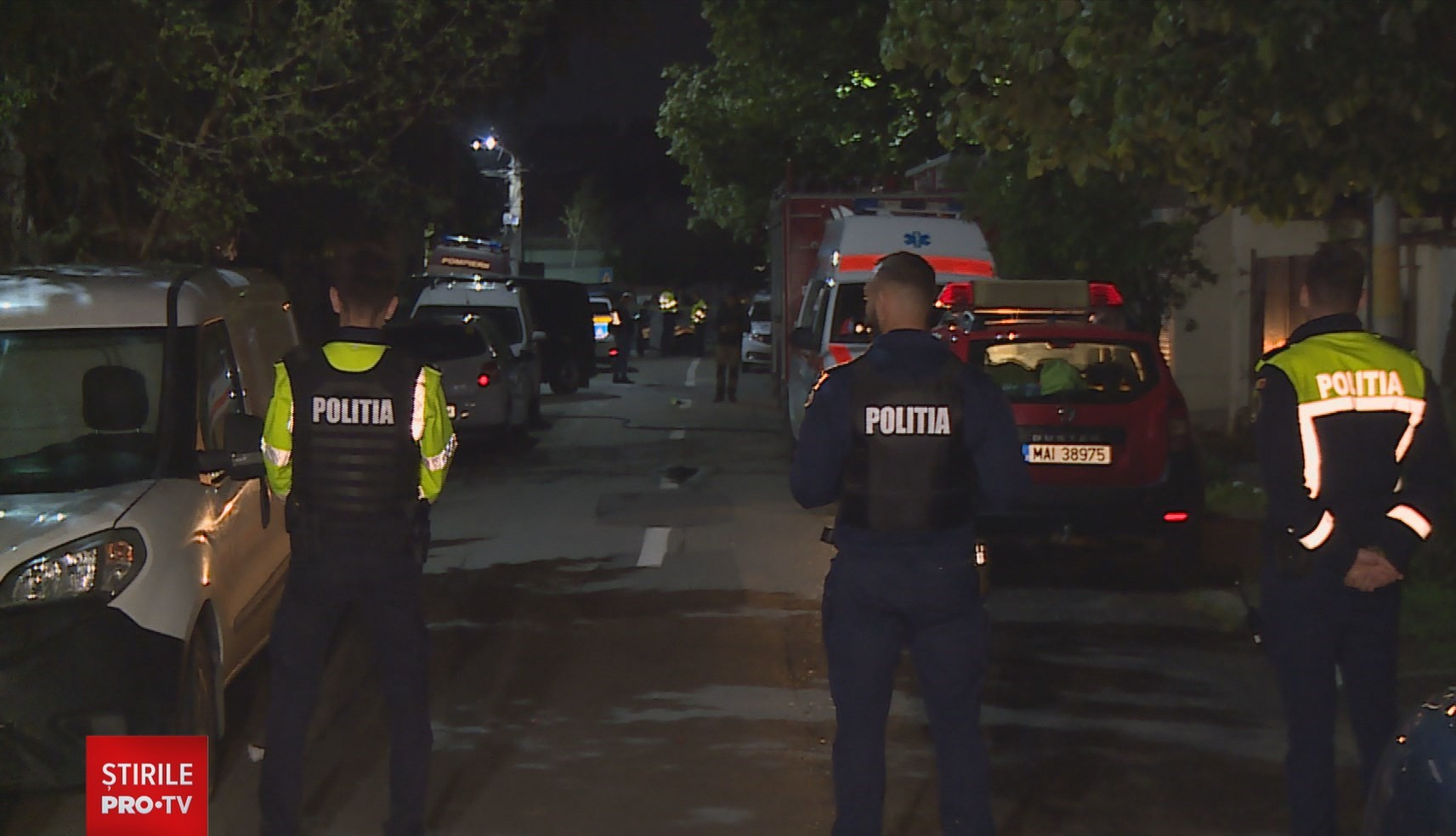 Fetița ținută ostatică de tată, în Chiajna, a fost salvată şi se află în custodia poliţiştilor | GALERIE FOTO