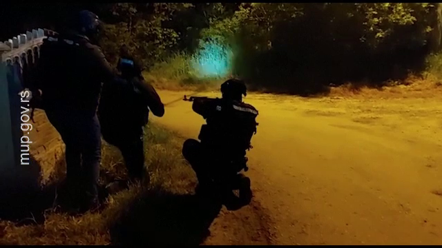 Serbia e devastată de masacre: ”Dintr-odată, trăim într-o lume diferită”. Ce se va întâmpla cu atacatorii