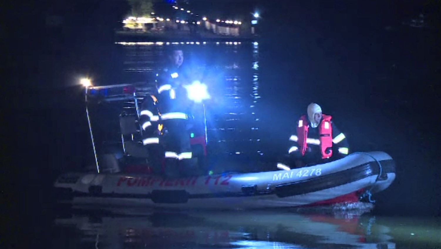 Două femei au căzut în lacul Snagov, în timp ce se plimbau cu skijet-ul. Una dintre ele a murit