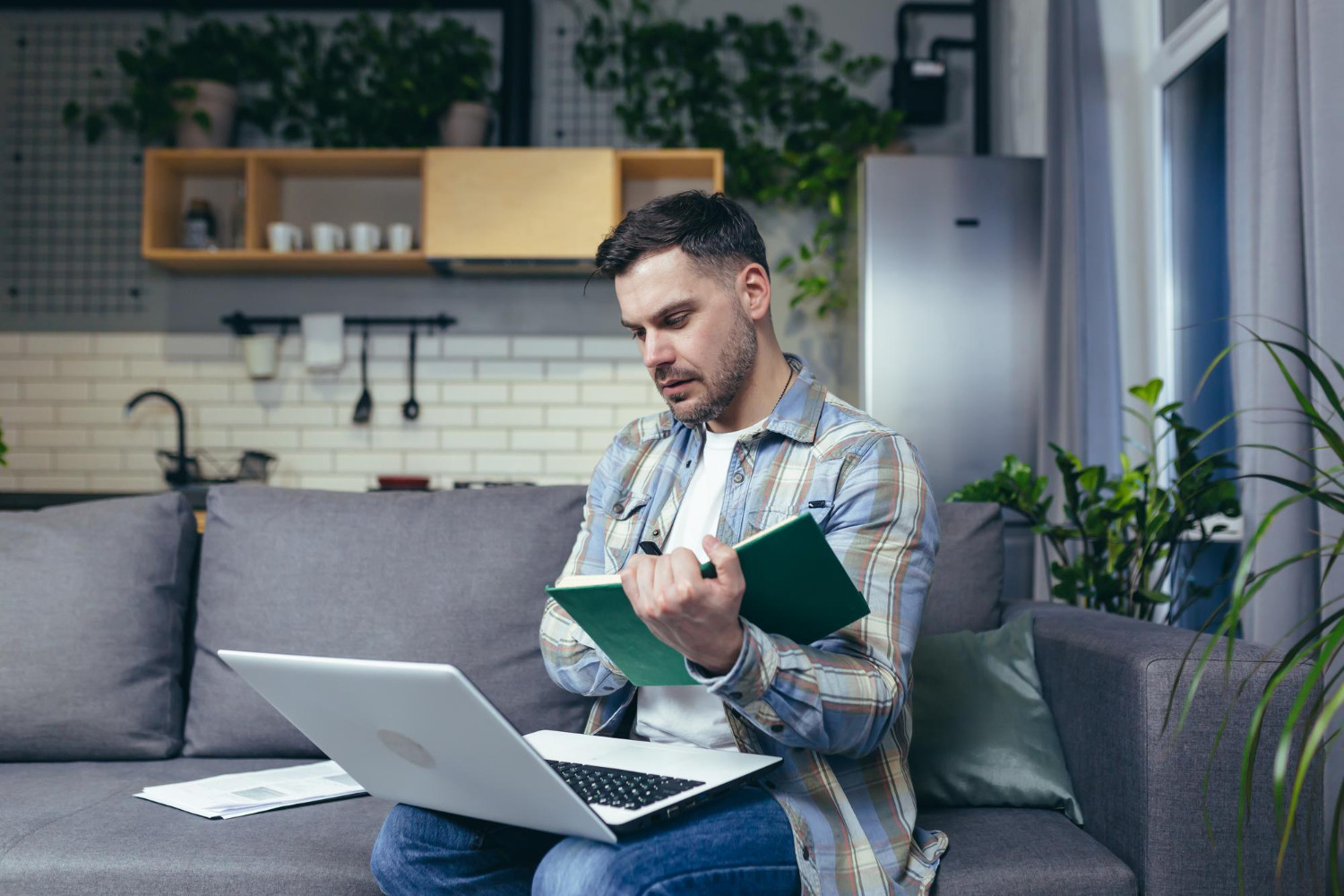 (P) Cum să rămâi motivat când lucrezi de acasă