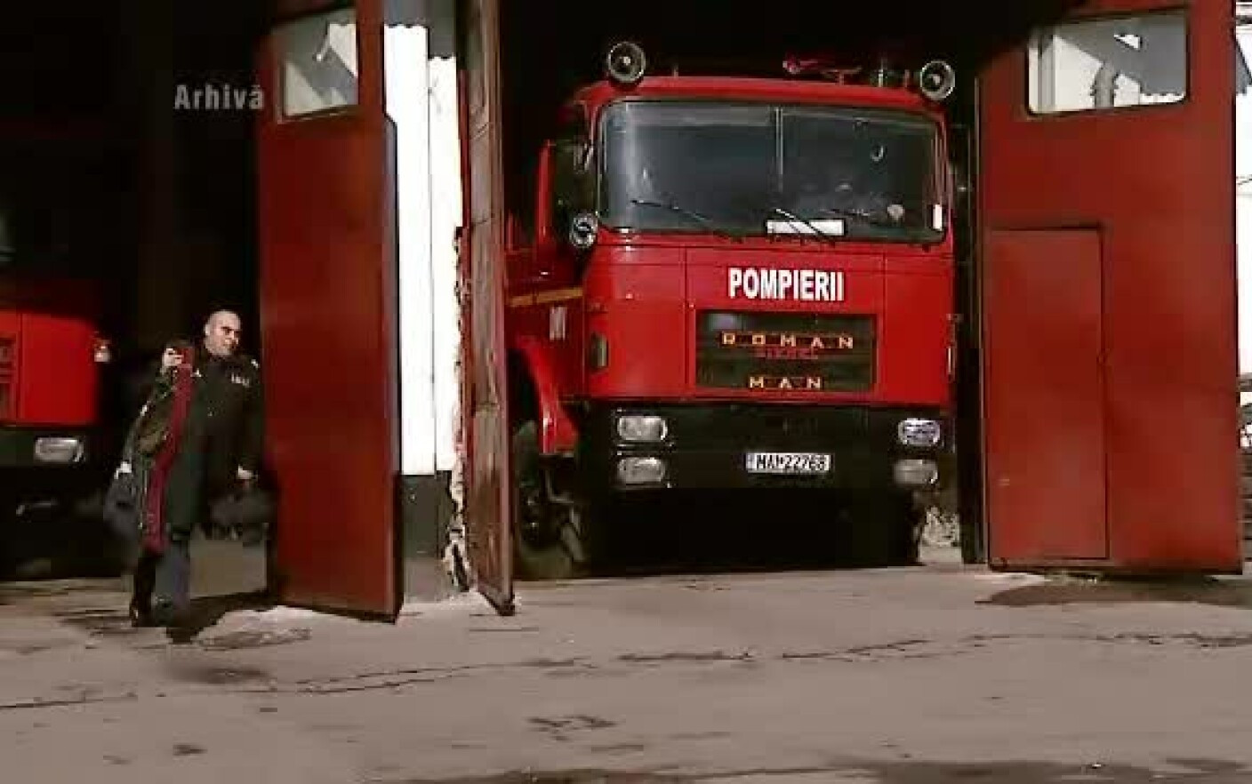 Incendiu la un tren de călători din Cluj. Peste o sută de persoane s-au evacuat