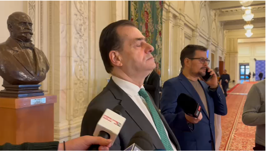 VIDEO. Ludovic Orban spune că a fost bătut de protestatarii AUR la Parlament. ”Lovit cu piciorul, să nu se vadă pe cameră”