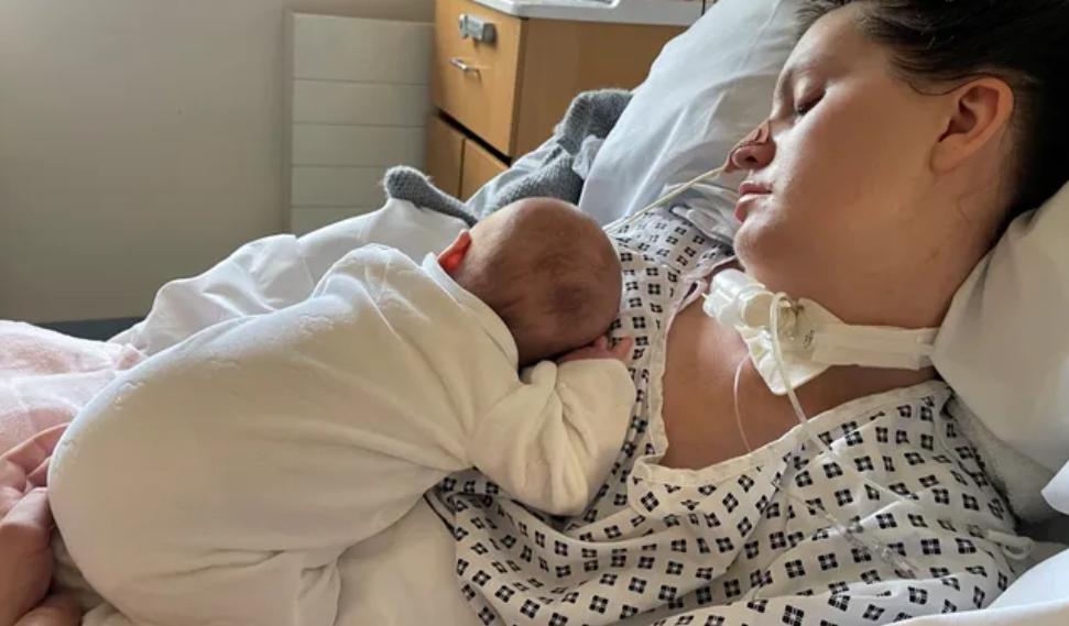 Cazul unei femei care a născut în timp ce era în comă indusă, apoi a rămas paralizată. Ce au descoperit medicii