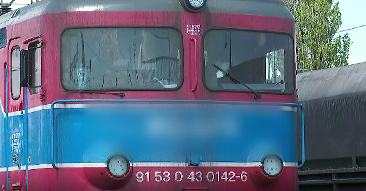 Explicațiile tânărului care a plecat la plimbare cu o locomotivă din Medgidia. Polițiștii cer arestarea lui preventivă