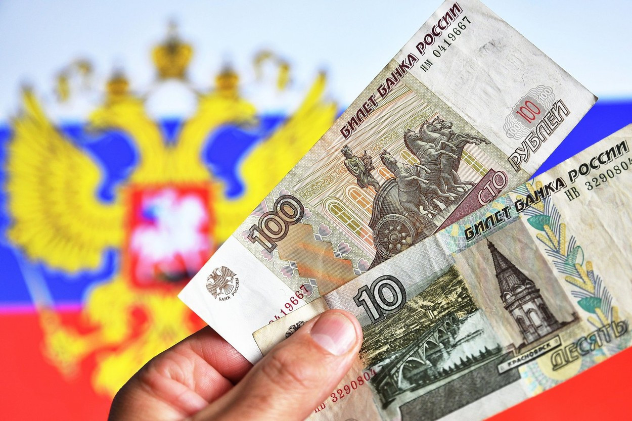 Rusia reduce inflația „din pix”. Moscova anunță că scade, în decurs de un an, în pofida sancțiunilor