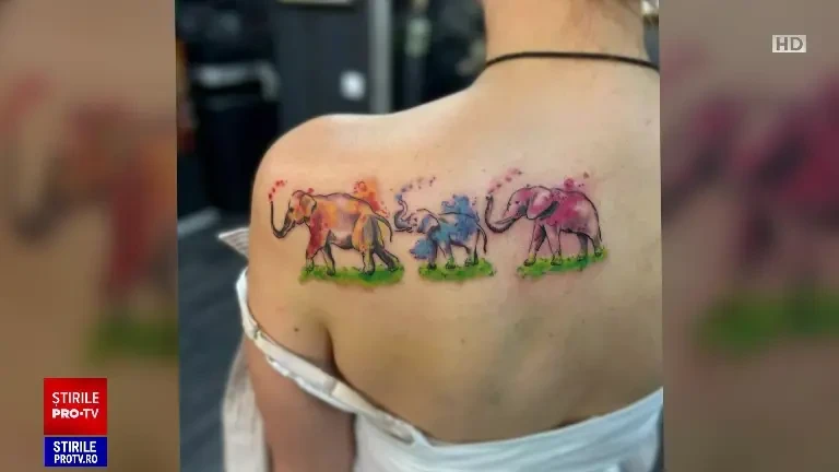 Artiștii tatuatori din România au tatuat mai multe persoane, în scop caritabil