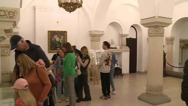 Peste 300 de instituții își deschid ușile gratuit de Noaptea Muzeelor. Va putea fi vizitată și Opera Națională din București