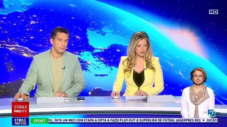 Incendiu violent în județul Prahova. O casă și un atelier de mobilă s-au făcut scrum