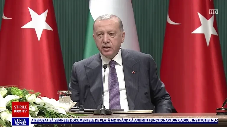 Cel mai puternic om din istoria recentă a Turciei ar putea pierde puterea. ”Sper să-i trântim lui Erdogan în nas ușa iadului”