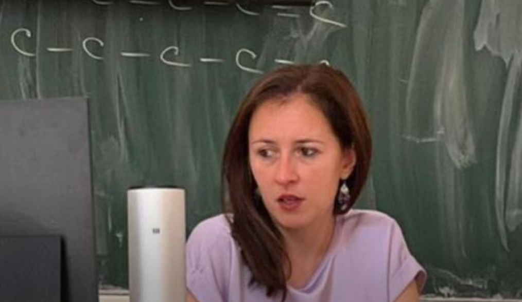 Cum vede școala un profesor care nu dă meditații: Nu poți preda eficient, dacă te gândești ce mănânci mâine