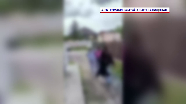 Ce s-a întâmplat cu femeia din Tecuci care a lovit o elevă aflată într-un conflict cu fata ei și alte adolescente