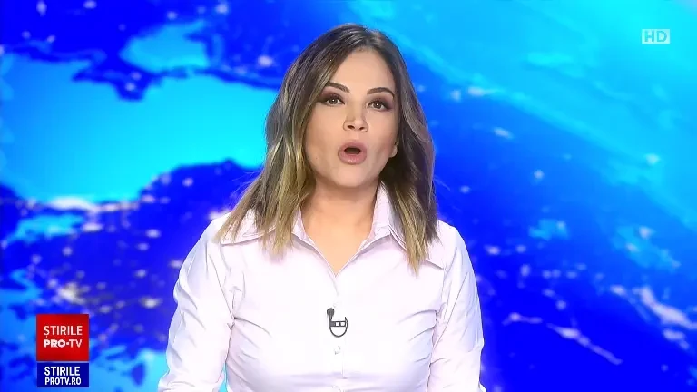 Un autobuz cu navetiști a luat foc în Tecuci. În autovehicul se aflau și elevi de liceu