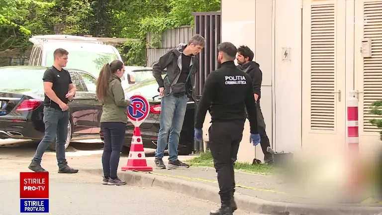 ANIMAȚIE GRAFICĂ. Cum s-a produs tragedia din Piața Victoriei, unde un alpinist utilitar a căzut de pe o clădire de birouri