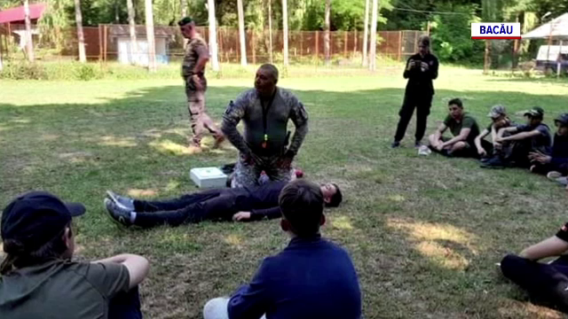 Tabere militare și de karting pentru copii. Ce cursuri se organizează și de la cât pornesc prețurile. „E o experiență unică”