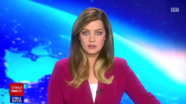 Un copil de 2 ani a fost rănit grav după ce o poartă a căzut peste el, în Braşov. A fost preluat de un elicopter SMURD