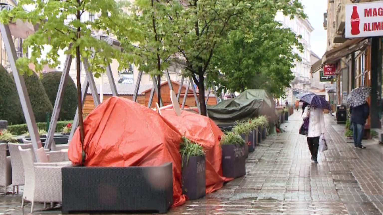 Care sunt riscurile pentru România după ciclonul din Marea Mediterană. În Italia, pericolul nu a trecut