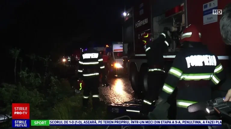 Cum au murit cei trei tineri în accidentul din Mehedinți. Greșeala flagrantă comisă de unul dintre șoferi. FOTO