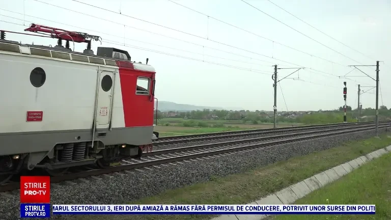 Cine era fata de 17 ani lovită mortal de tren în judeţul Alba. Părinții ei au mai pierdut un copil în ianuarie