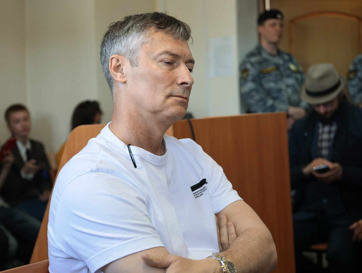 Pedeapsa complet neașteptată primită de un opozant rus găsit vinovat de ”discreditarea” ofensivei în Ucraina