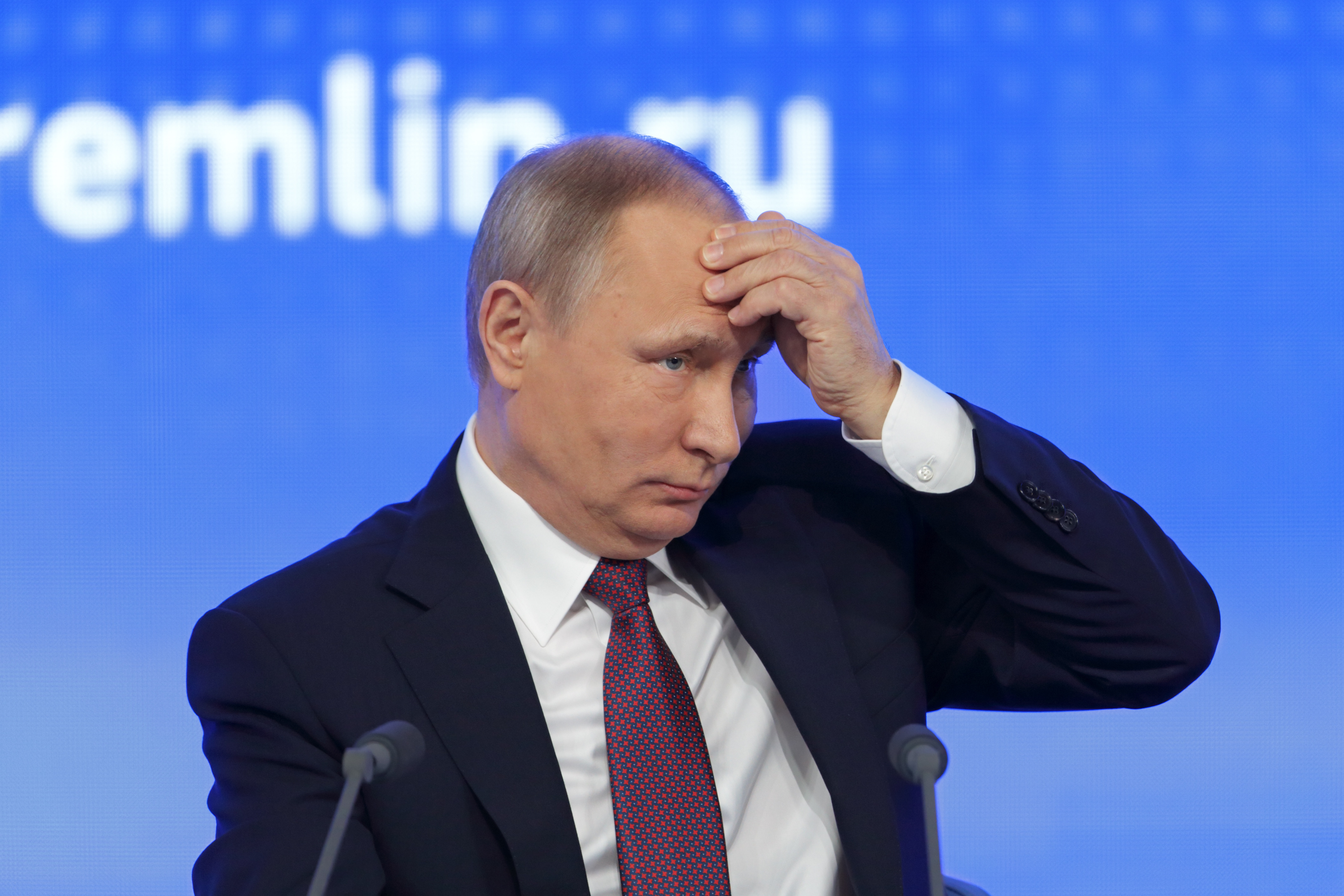 Kremlin: Putin vrea să-și atingă obiectivele prin alte mijloace decât războiul, dar Occidentul se opune