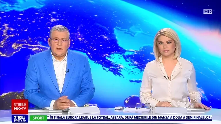 Incendiu violent la platforma chimică Săvineşti. Flăcări uriașe au distrus un depozit | FOTO