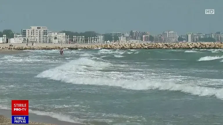 Plajele din România își așteaptă deja turiștii. Cinci noi hoteluri se vor deschide în acest sezon