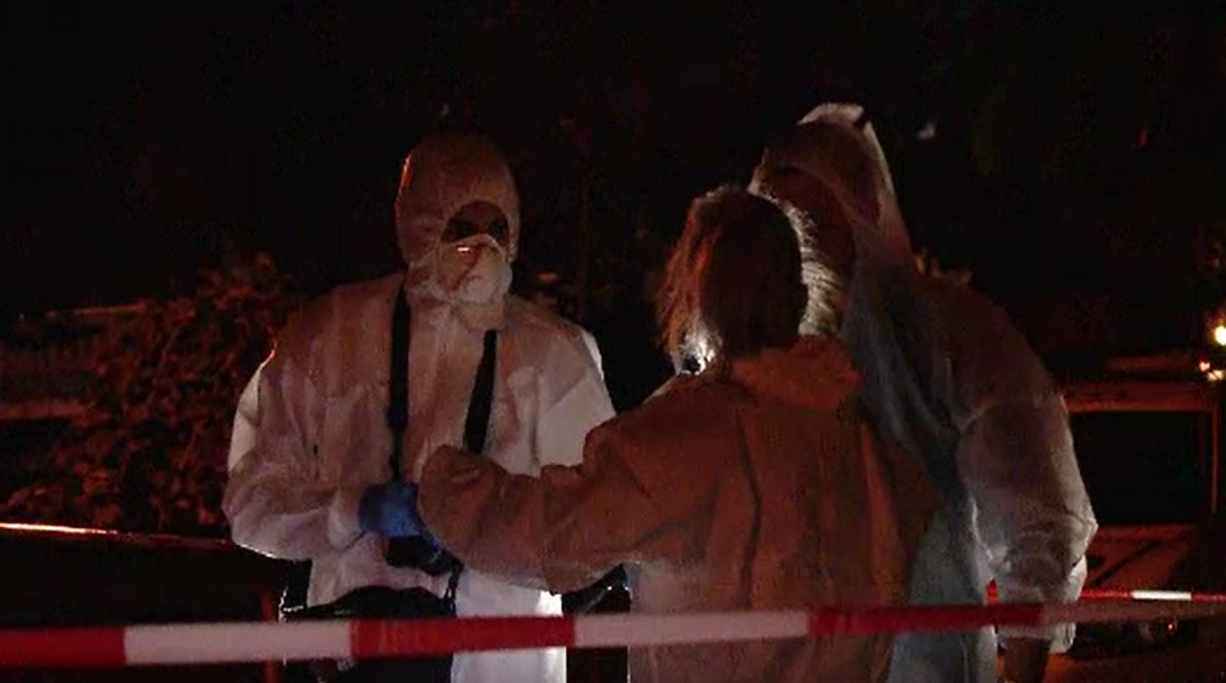 Crimă în București. O tânără de 28 de ani a fost ucisă de iubitul ei. Femeia a fost găsită fără viață chiar de tatăl său