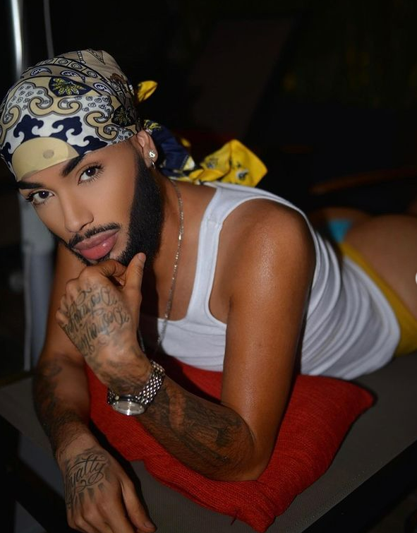 Bărbatul care a cheltuit 45.000 de euro pentru a arăta ca Nicki Minaj. „Vreau să fiu cât mai dezgustător posibil” | FOTO