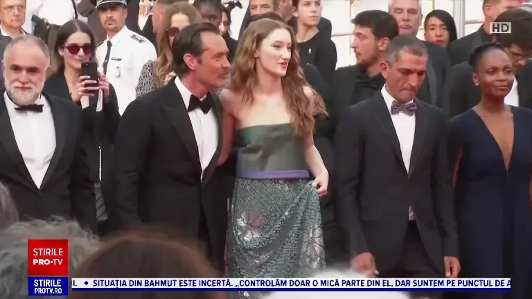 Festivalul de la Cannes: Alicia Vikander și Jude Law speră să câștige Palme d'Or cu "Firebrand"