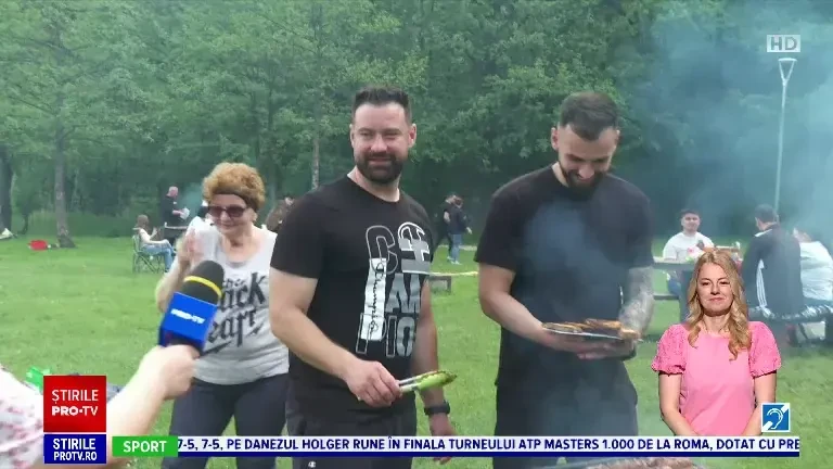 Sărbătoriții zilei au petrecut, duminică, la un grătar bine încins pe pajiștile de la munte. „Noi nu refuzăm invitația!”
