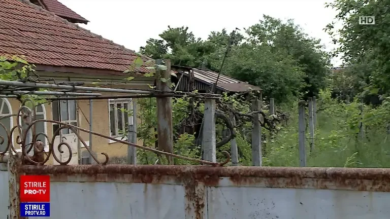 Un bărbat din Dolj, dispărut de o săptămână, a fost găsit mort de rude într-un lac. Ce spun anchetatorii