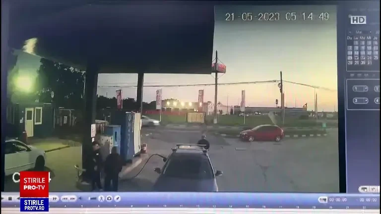 Momentul în care o mașină explodează într-o stație de încărcare cu gaz din apropierea Bucureștiului. Un om a murit | VIDEO