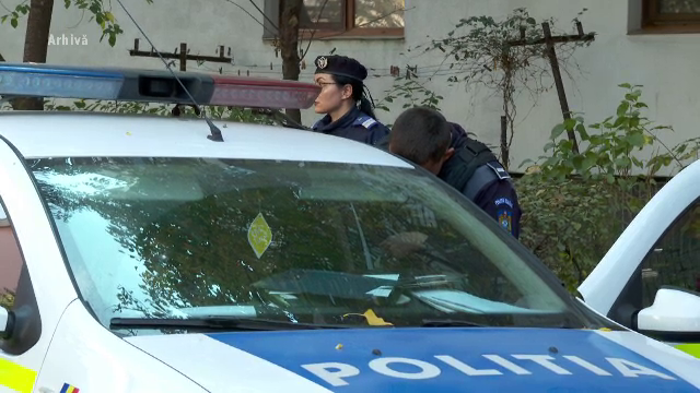 Un polițist din Galați a încercat să prindă un bărbat fugar, într-un bar, dar totul a luat o întorsătură neașteptată