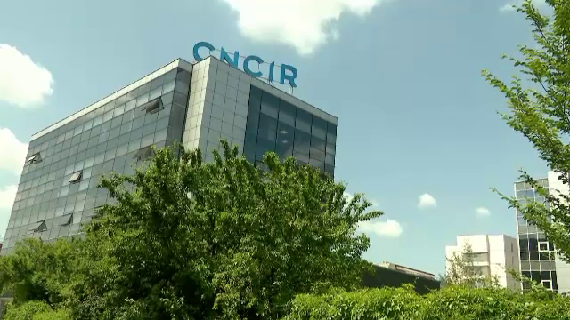 Cum a furat o companie din Ministerul Energiei două milioane de euro de la stat, prin sute de achiziții fictive