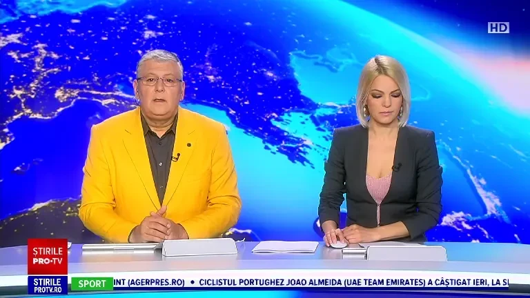 O femeie de 34 de ani a pierdut controlul mașinii și s-a izbit de un copac, în Târgu Mureș