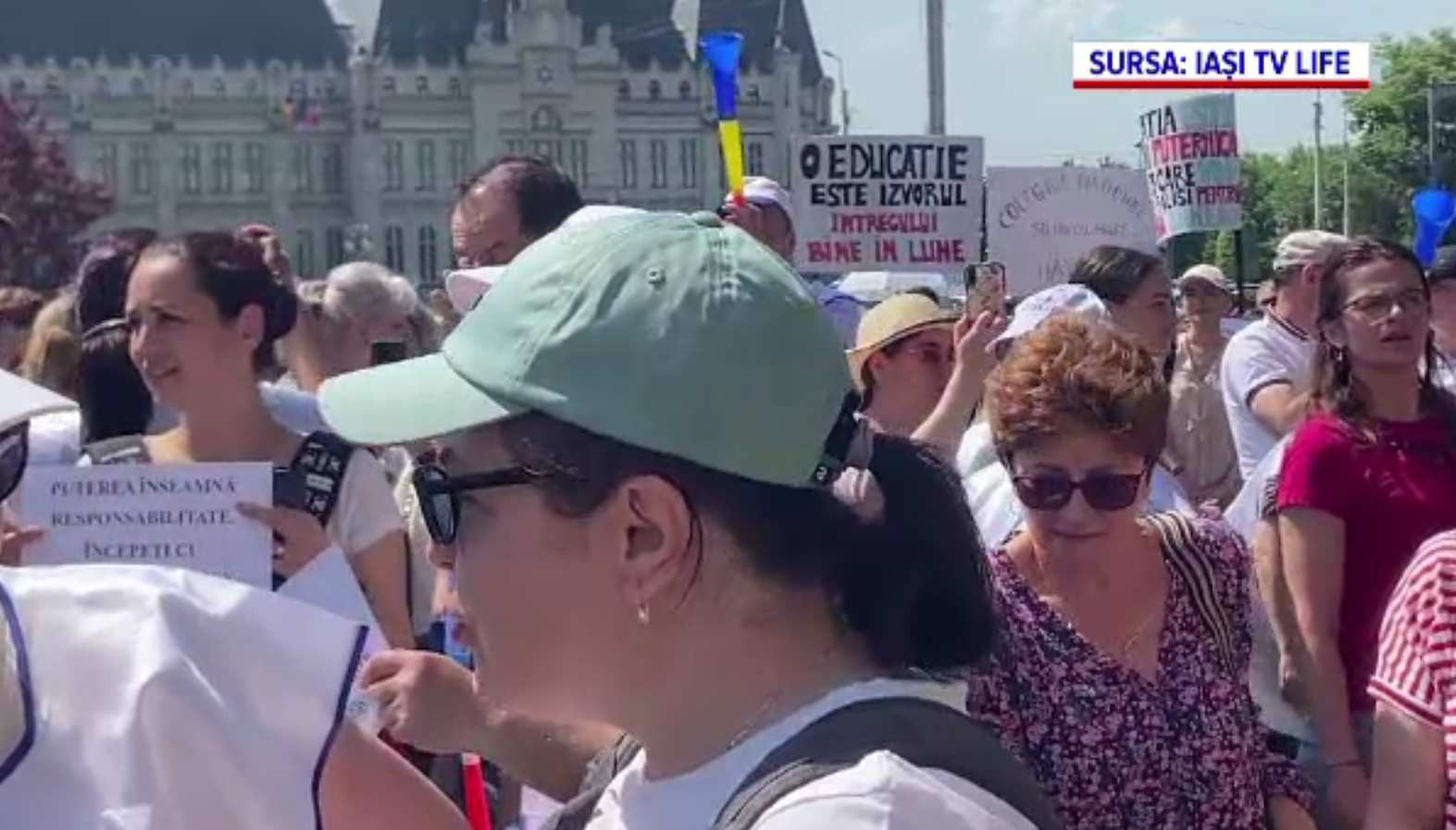 Guvernul așteaptă răspunsul sindicatelor la propunerile de încheiere a grevei. O parte din profesori au renunțat deja