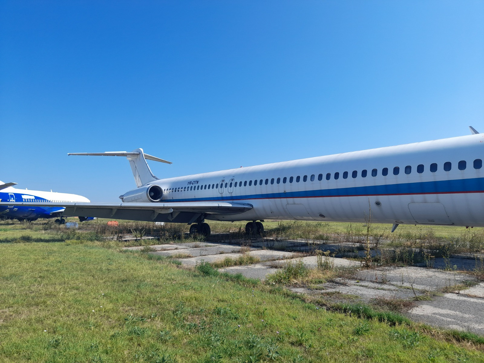 ANAF scoate la vânzare un avion de mari dimensiuni. A cui a fost aeronava