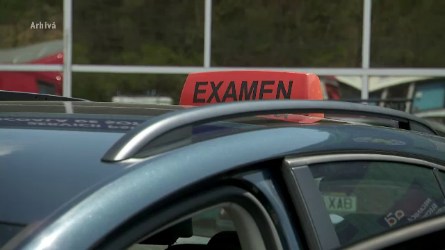 O ”fabrică” de permise auto false funcționa de 4 ani în Mureș. Cu cât se vindea un permis de conducere