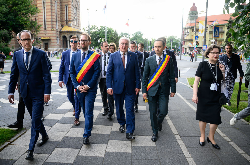 Președintele Germaniei a depus o coroană de flori la monumentul aflat în fața Catedralei Mitropolitane din Timișoara
