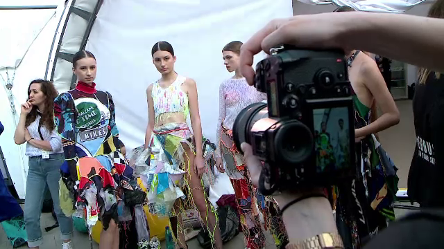 A început săptămâna modei la Iași. Cei mai consacraţi designeri români şi-au prezentat colecţiile