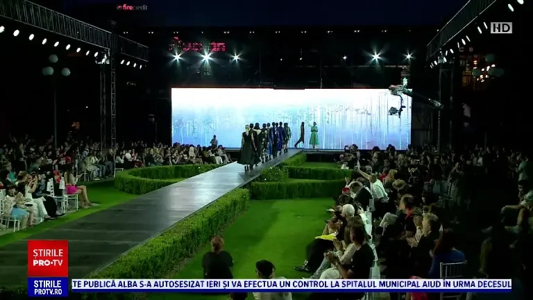 A început săptămâna modei la Iași. Cei mai consacraţi designeri români şi-au prezentat colecţiile