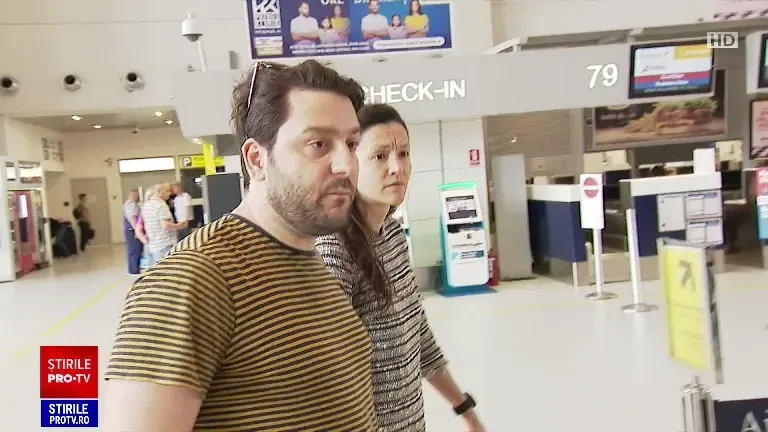 Românii încep să zboare tot mai mult cu bagaje de mână. Cum să-ți pui într-un rucsac haine pe trei săptămâni