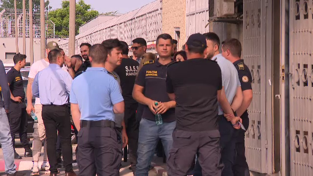 A început greva și în penitenciare. Peste 6.000 de polițiști au refuzat să intre în tură timp de patru ore